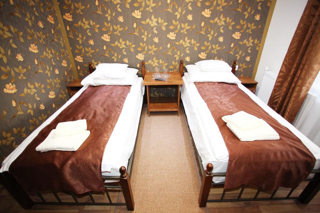 Mirage Hotel Berehowe Zimmer foto